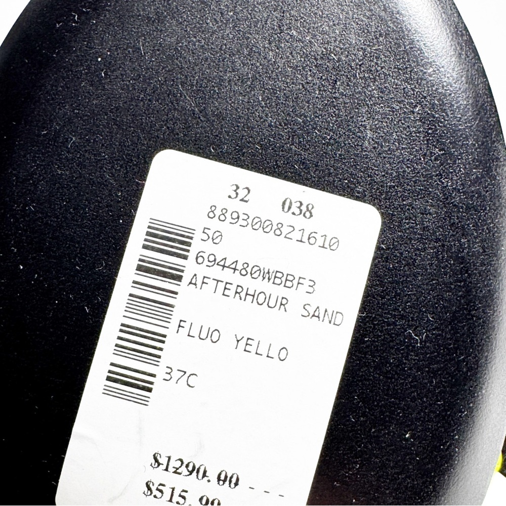 New Balenciaga Neon Yellow and Black Heels - Picture 8 of 8